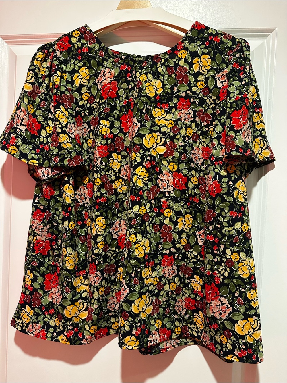 LC Lauren Conrad Black Floral Short-Sleeve Blouse with Red & Yellow Flowers
